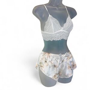 NIB SHEIN Sheer Lace Bralette and Floral Satin Shorts Set 6